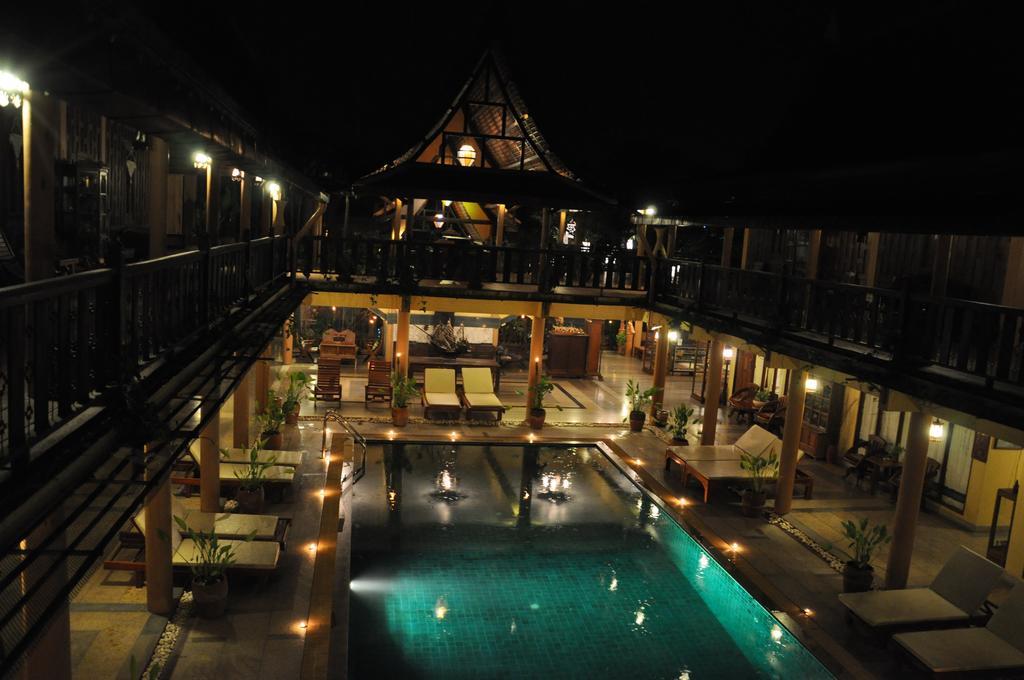 Ruean Thai Hotel Sukhothai Exterior photo